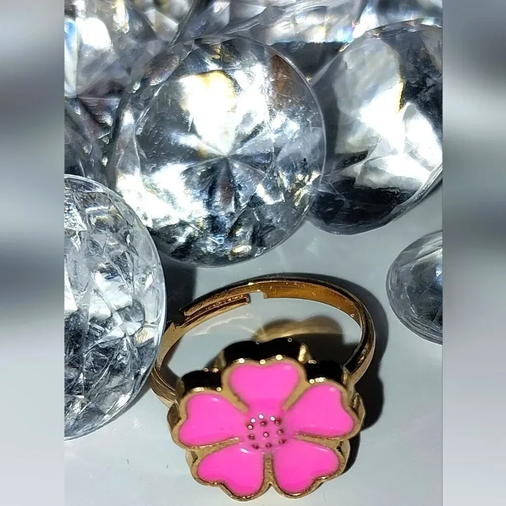 Super cute girls jeweled adjustable ring